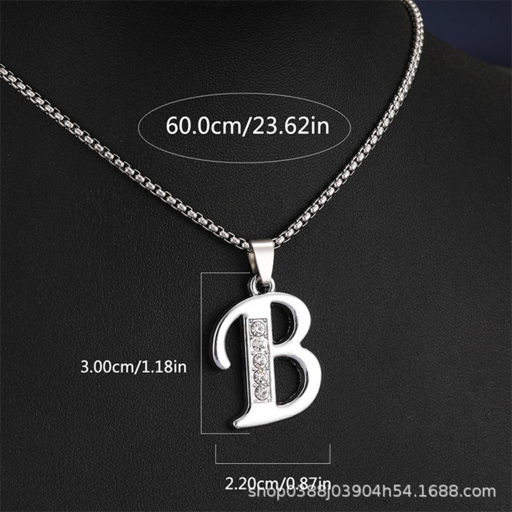 Collana con Ciondolo Lettere Inglesi 26 Colore Argento alla Moda Micro-intarsiata Zircone per Uomo Donna Amici Coppia Gioielli in Acciaio Inossidabile