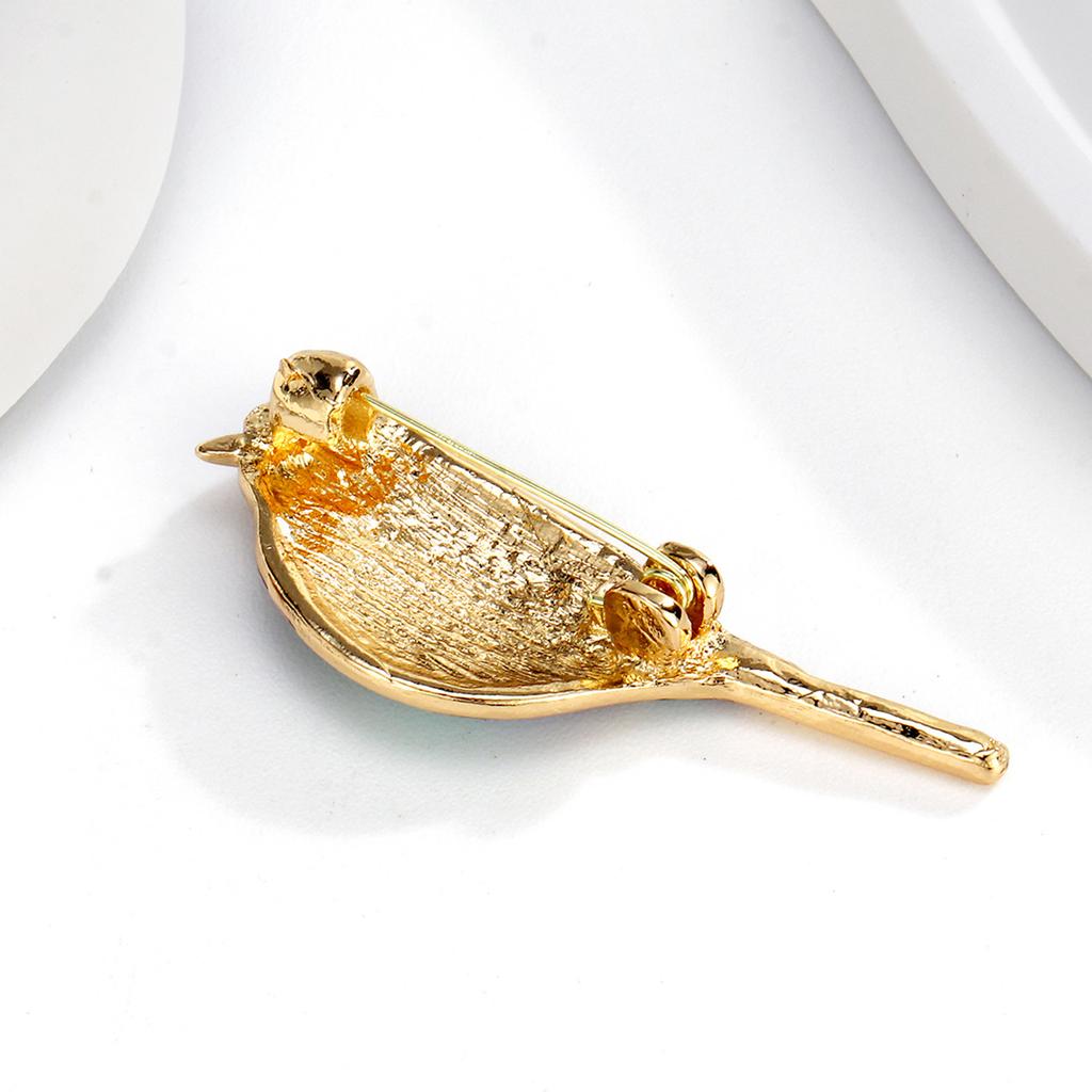 Shining Rhinestones Bird Brooch Alloy Material Crafted Pin Safe Lock Mechanism Suitable For Weddings Meetings Costumes