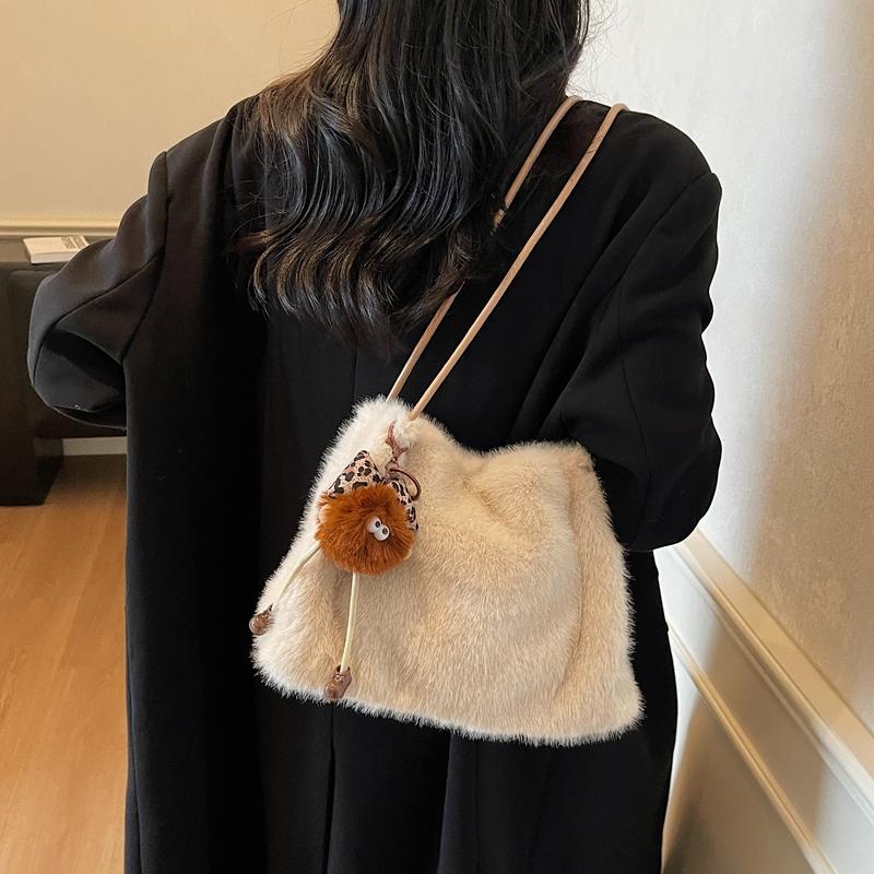 Borsa di peluche Borsa a spalla da pendolare da donna Borsa tote a tinta unita