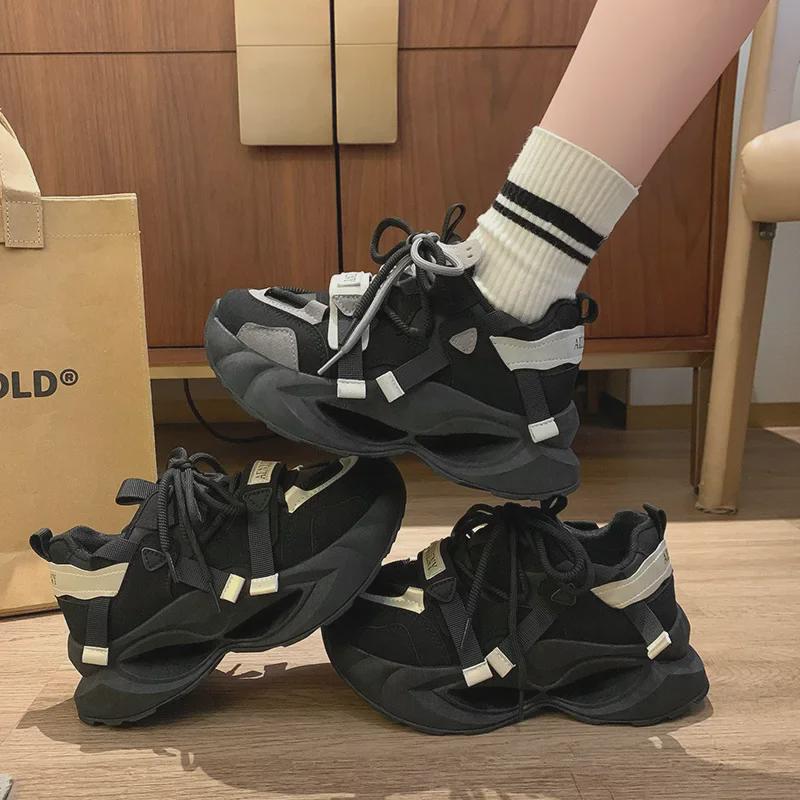 2025 Women's Korean Style Thick-Soled Running Shoes, FB7703: Height-Enhancing, Casual, Spring Sneakers for Students