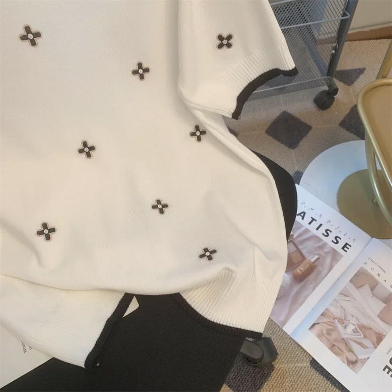 Summer 2023 Four-Leaf Clover Embroidered Ice Silk Knit T-Shirt