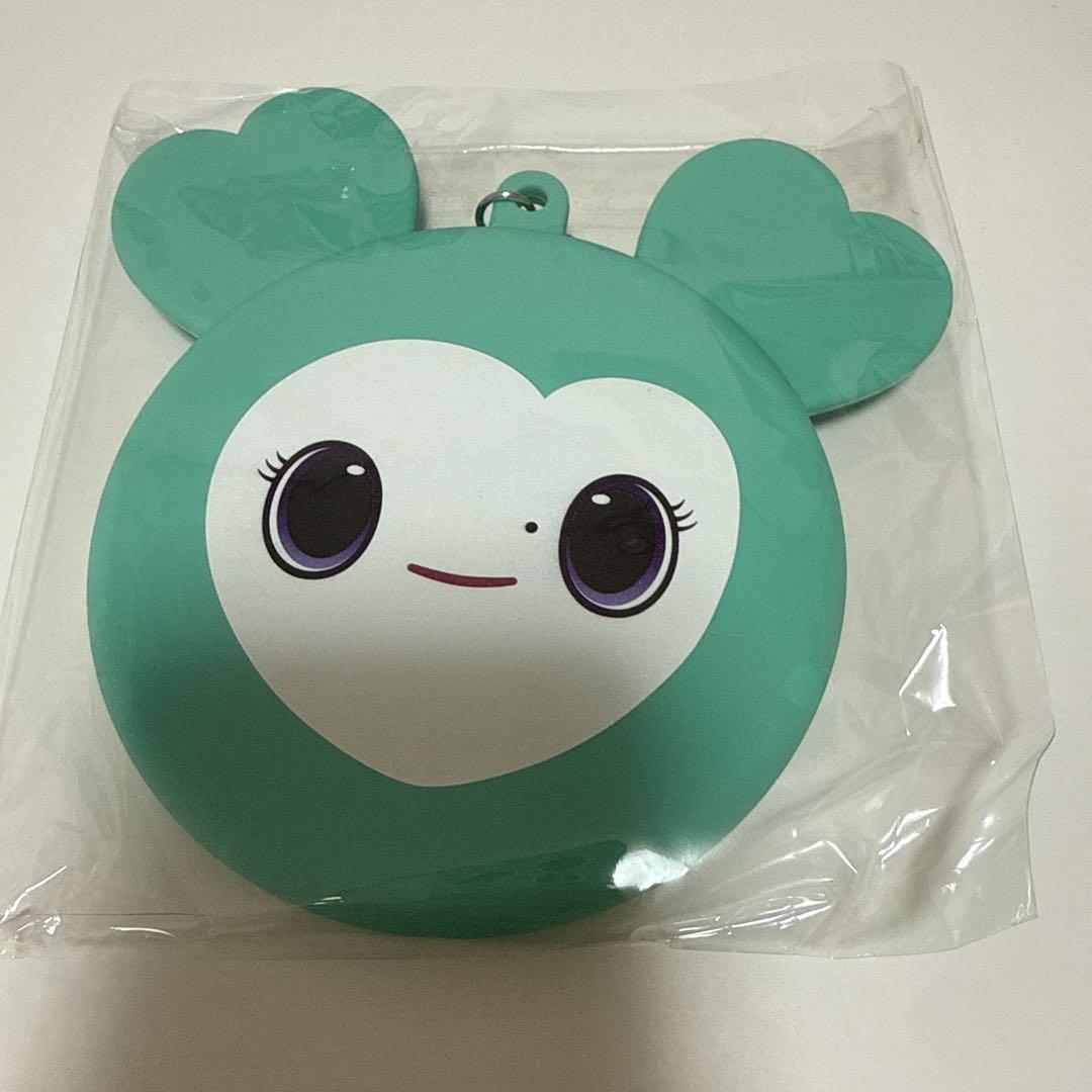 

[USED] Twice Mina Button Keychain