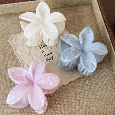 Blended Flower Shape Hair Claws Large Crab Claw Hair Clips for Women Girls Fashion Kids Hair Accessories Party Wedding Korean