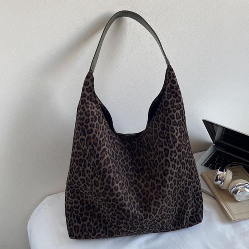 New Simple and Fashionable Autumn and Winter Personalized Design Leopard Print Large Capacity Shoulder Underarm Tote Bag