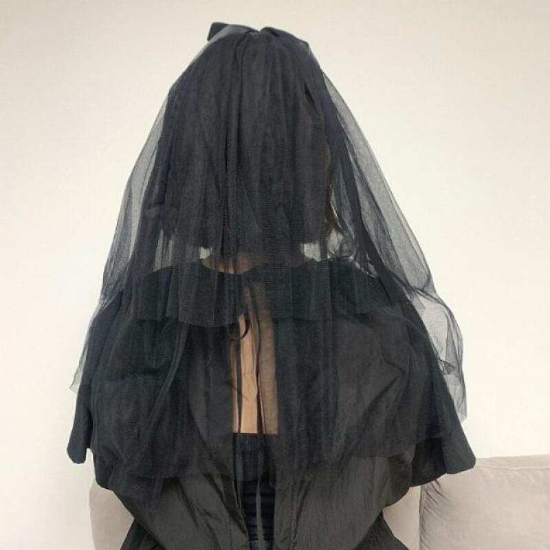 Свадебная фата с черной лентой