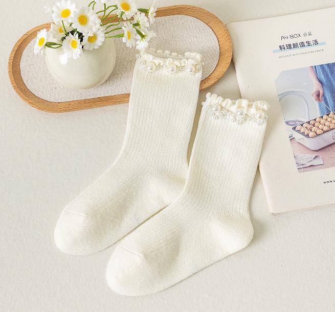 Children's Lace Pearl Mid-Calf Princess Socks - Spring/Autumn Retro Solid Color for Girls