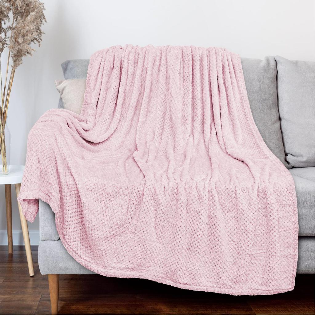 Cute Snowman Pattern Blanket Flannel Soft Comfortable Home Blanket Warm Blanket Birthday Gift