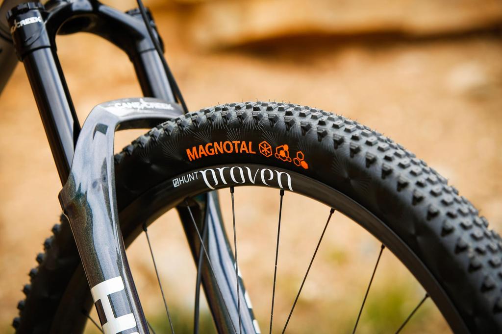 Continental Magnotal Trail Soft x FB MTB Tire 27.5 2.40