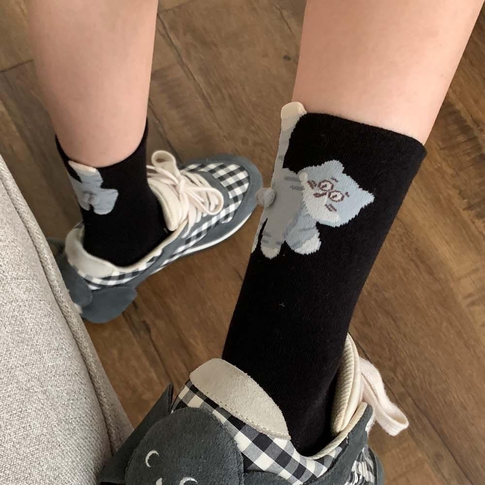 Women's Quirky 3D Cat Design Socks - 1 Pair for Spring, Autumn, Winter