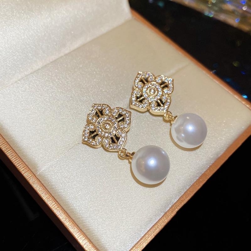 French Silver Needle Diamond Pearl Pendant Earrings Light Luxury Delicate Personality Earrings Design Sense Niche Earrings Women