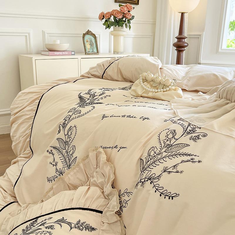 Four-piece Set of Pure Cotton Bedding French Lace Quilt Cover, Bed Sheet Pillowcase Set