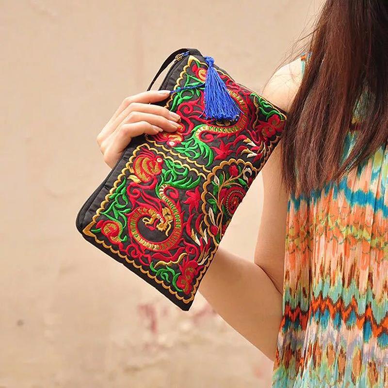 Vintage Ethnic Style Embroidered Clutch Bag Retro Wallet Clutch Bag Female Handbag Dinner Carrying Bags Phone Bags