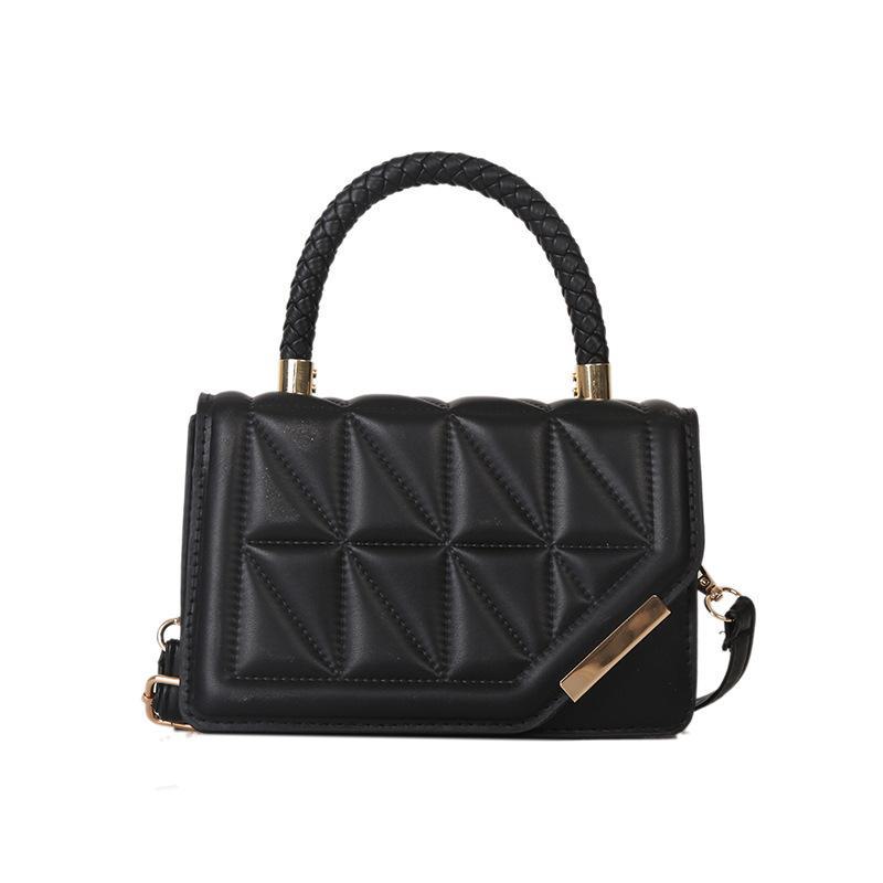 "2023 Trendy Diamond Texture Women's Square Handbag with Chain - Fashionable Shoulder Messenger Bag"