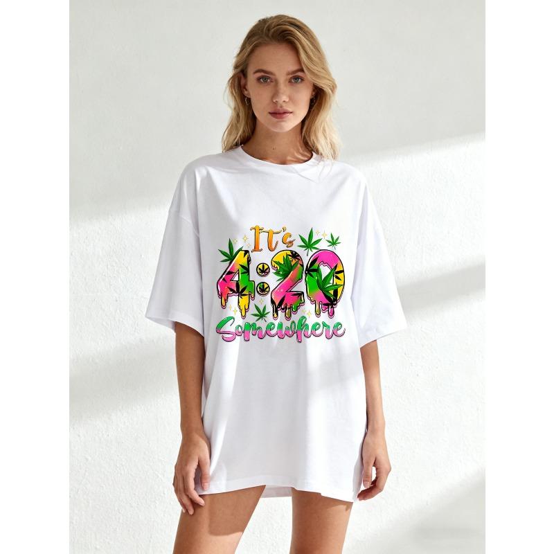 Černé nadměrné tričko s barevným 420 drip designem a textem It's 420 Somewhere pro běžné nošení a párty outfity