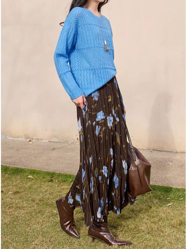 2026 Spring Retro High-Waisted Pleated A-Line Long Skirt Drape Flare Skirt