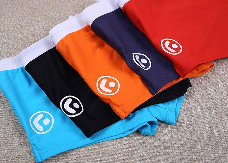 Men's Low-Waist Quick-Dry Lycra Swim Trunks with Color Block Design