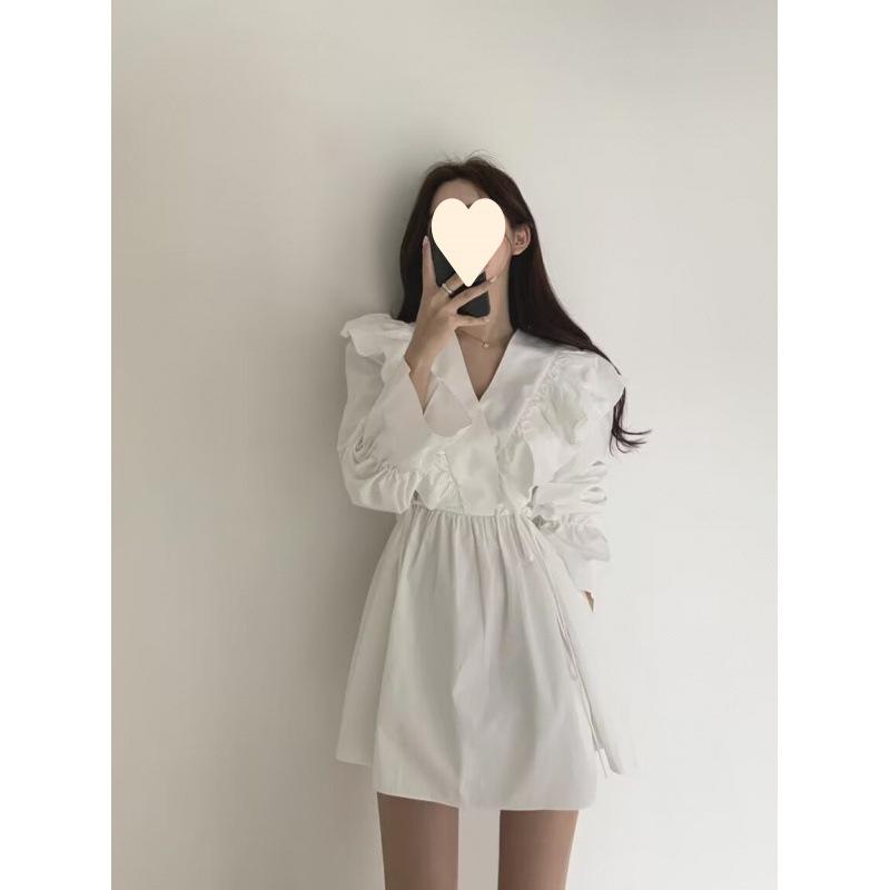 French Princess Lolita Dress with Fashionable Bubble Sleeve Splicing Lace Binding Bow Waist Dress