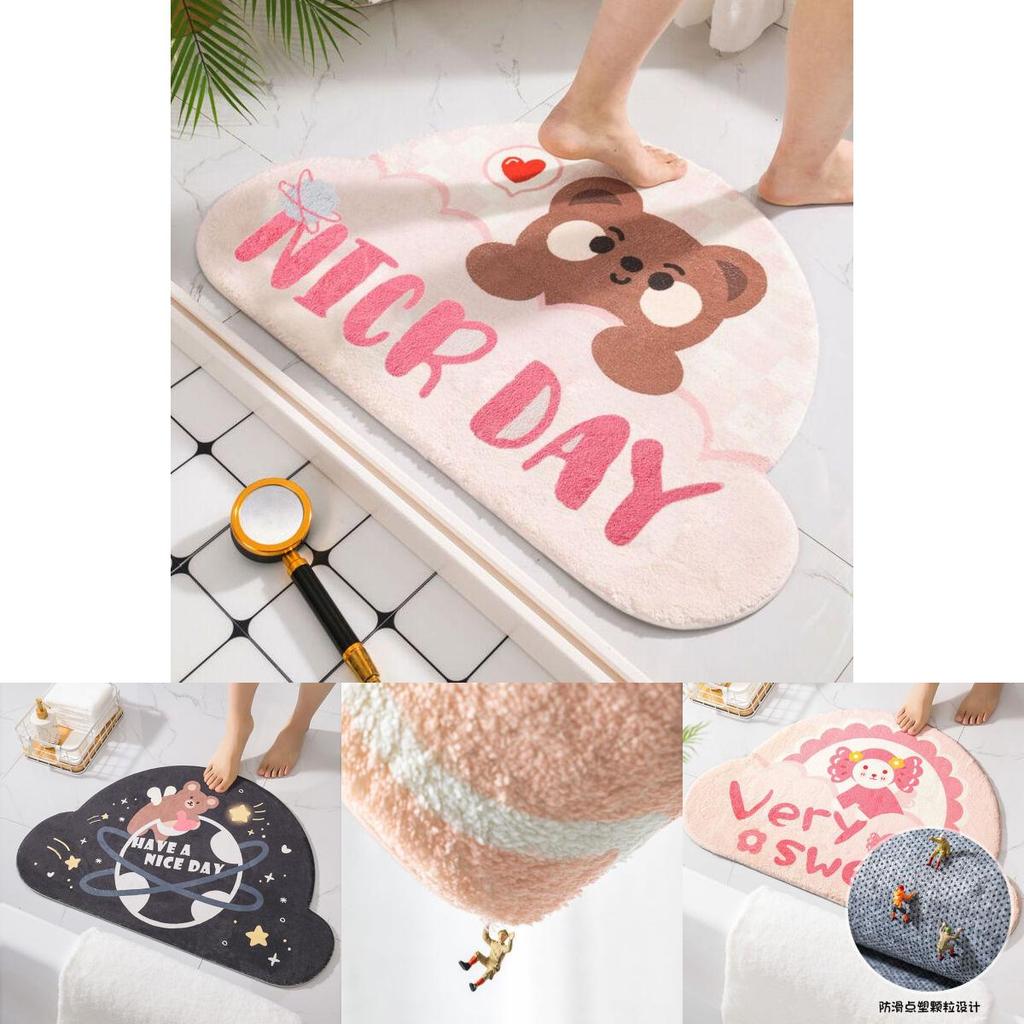 Soft And Comfortable Polyester Fiber Floor Mat Carpet Ideal For Any Space