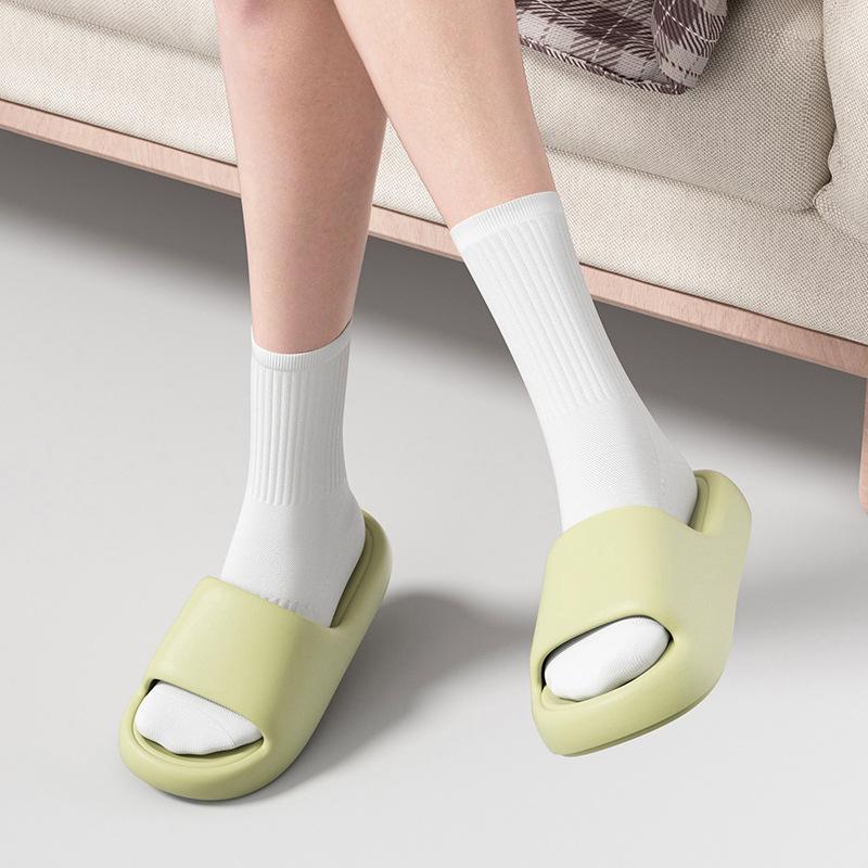 High Quality Cool Slippers Summer New Indoor Home Bath Bathroom One-word Non-slip Slippers