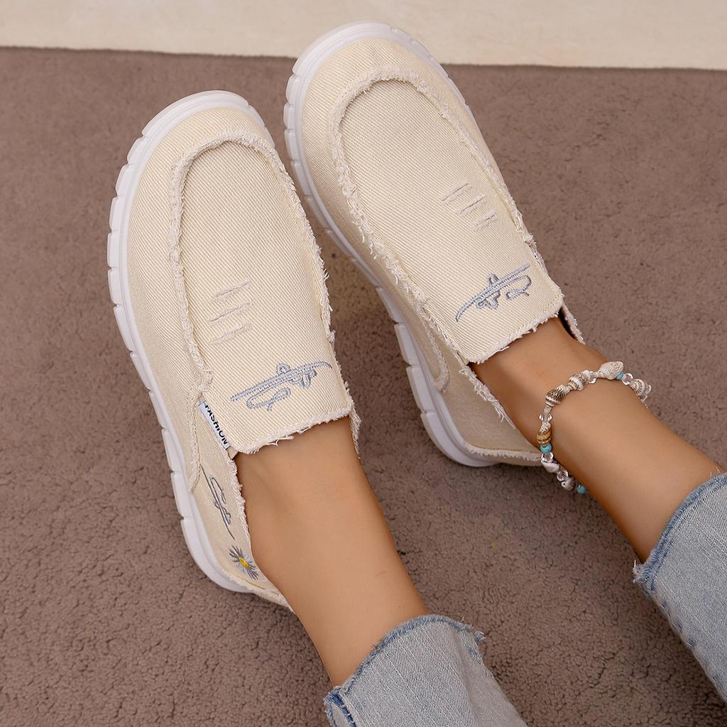 Canvas Slip-On Flats, Frayed Cut Collar Trim, Daisy Vine Stitch Graphic Diamond Lattice White Outsole Commute Lifestyle Shoes