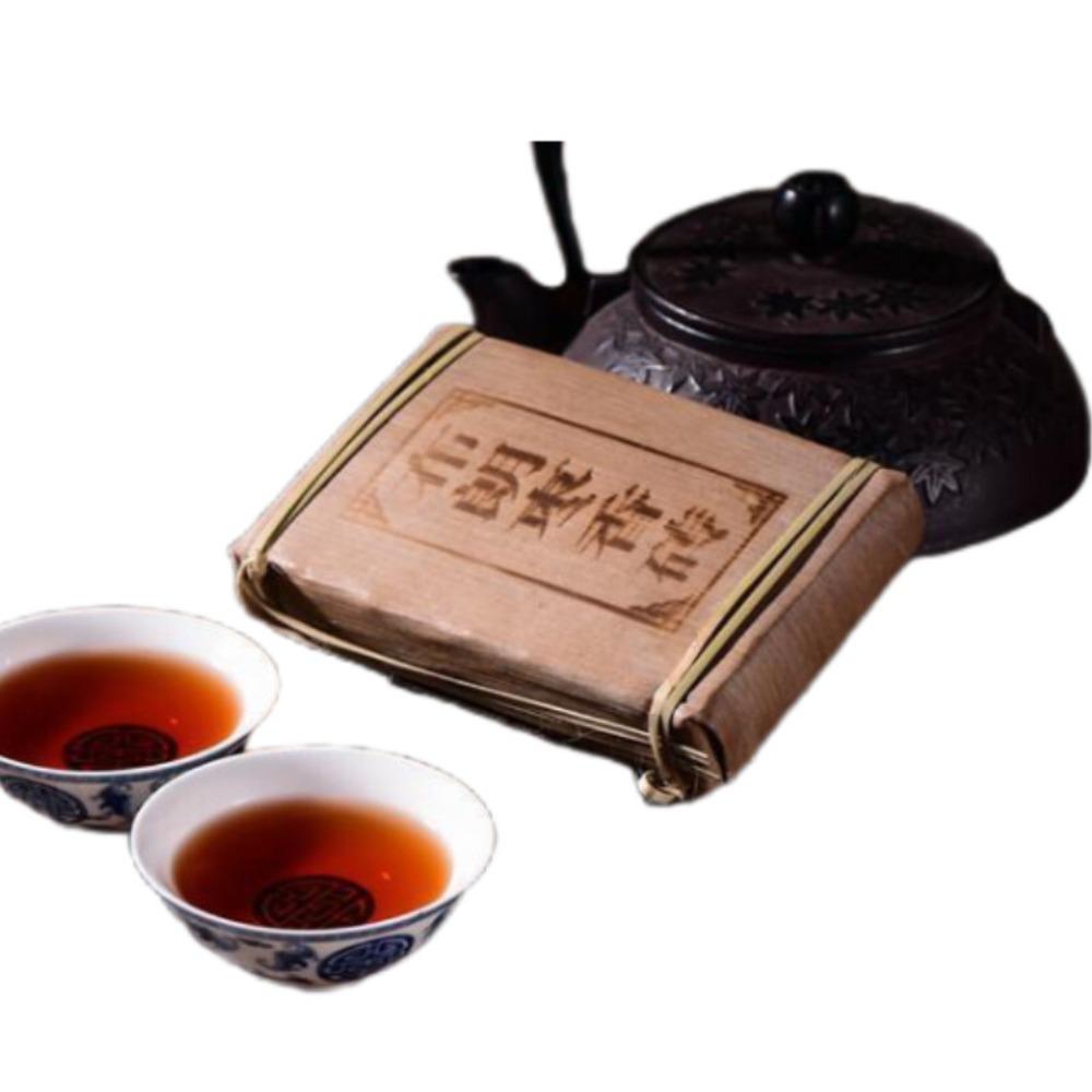 Raw Pu-erh Tea Menghai Aged 250g Compressed Brick Strong Aroma