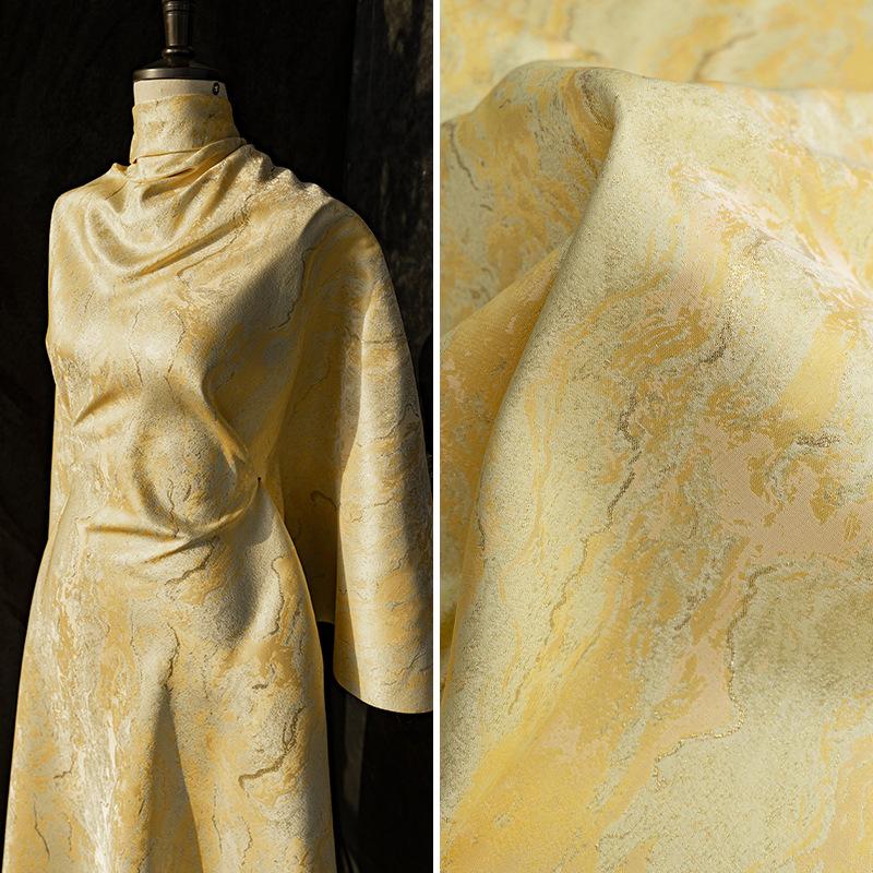 

165cm Wide Chinese Style Ice Crack Pattern Gilded Texture Jacquard Fabric for DIY Horse-face Skirt Hanfu Vest Coat Trousers 100x165cm