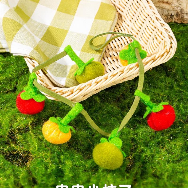 Bite-Resistant Tomato Teaser Wand with Bell - Self-Play Cat Toy for Kittens