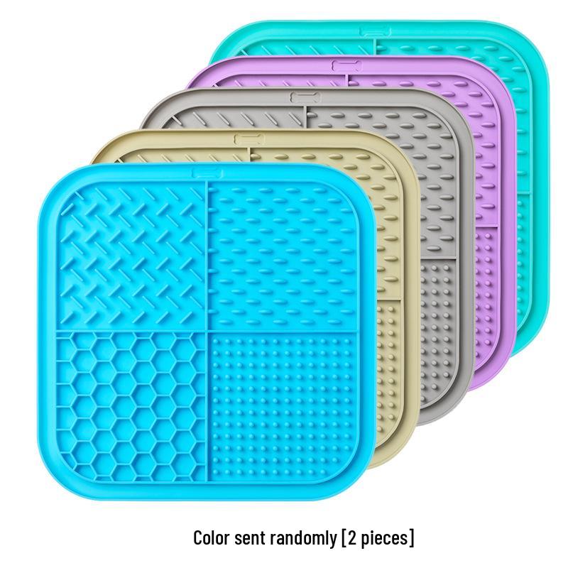 Pet Silicone Licking & Slow Feeding Mat with Large Suction Cups - Non-slip Design for Cats & Dogs.