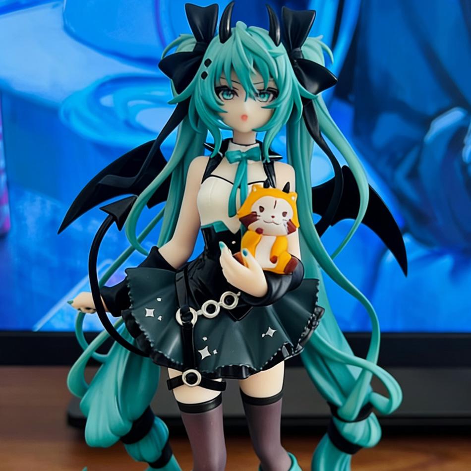 19CM Anime Hatsune Miku Little Devil Raccoon Kawaii PVC Action Figure Model Toy Desktop Decoration Cute Holiday Gift