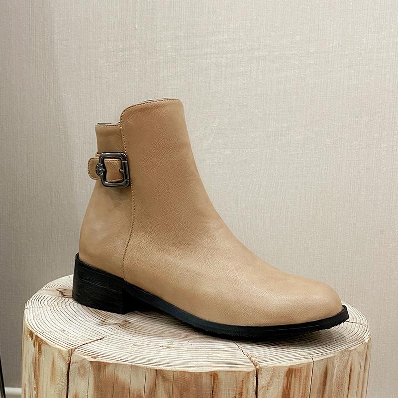 Women's Low-heeled Short Boots Autumn and Winter New Thick-heeled Large-size Comfortable Recreational Locomotive Boots
