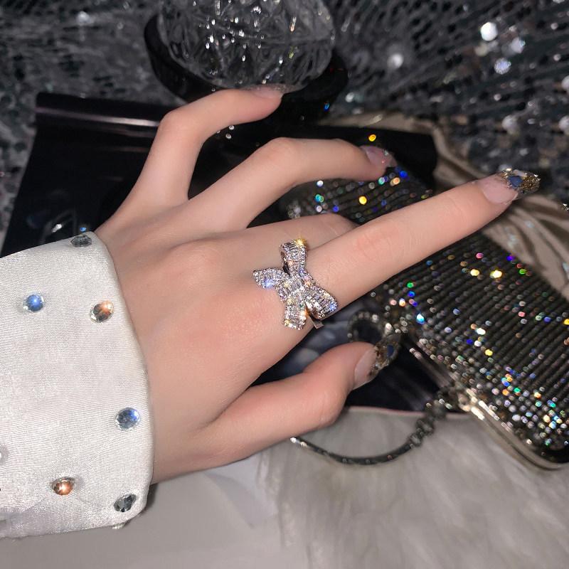 Light luxury fashion high sense pearl zircon copper ring women's design sense retro personality open index finger ring simple