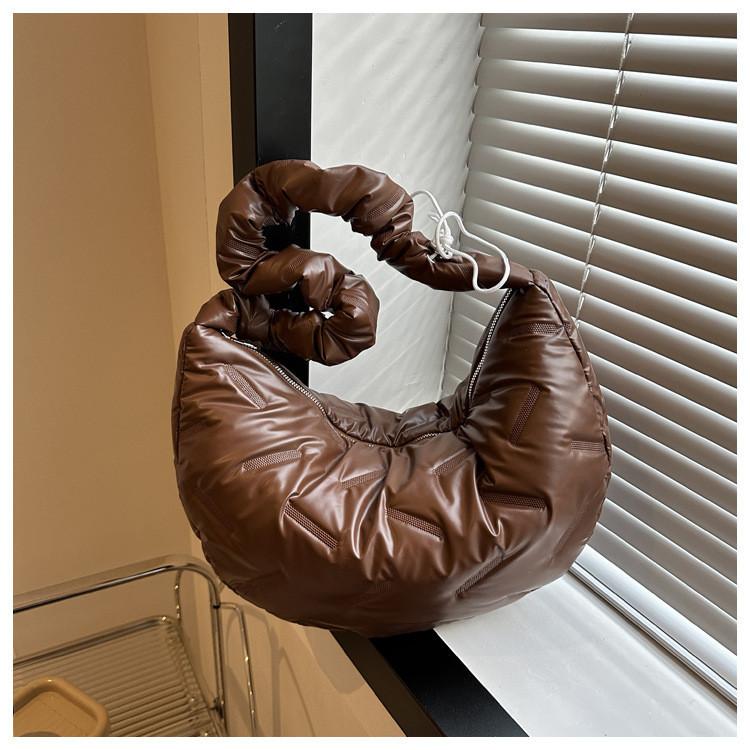 2023 Winter New Casual Commuter Dumpling Bag Fashion Shoulder Bag For Women