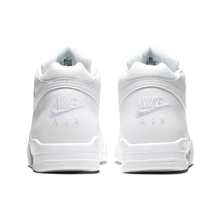 Nové Nike Flight Legacy Triple White BQ4212-101