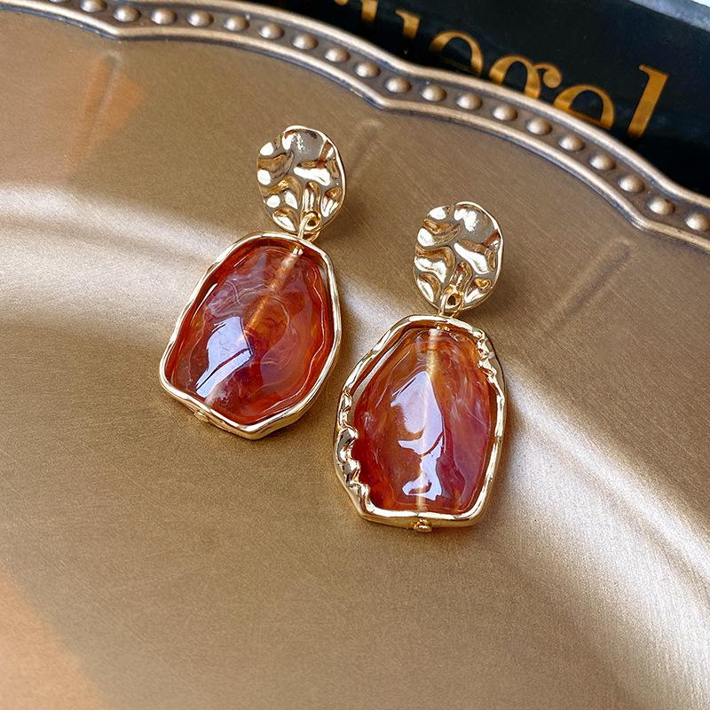 

Серебряные иглы, нерегулярные эллиптические серьги из смолы, французские серьги в стиле ретро, ​​легкие роскошные серьги высокого класса коричневый