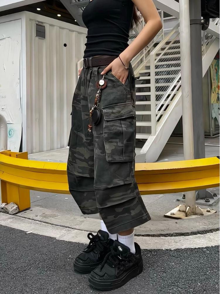 Unisex American Retro Camo Wide-Leg Mid-Length Jeans