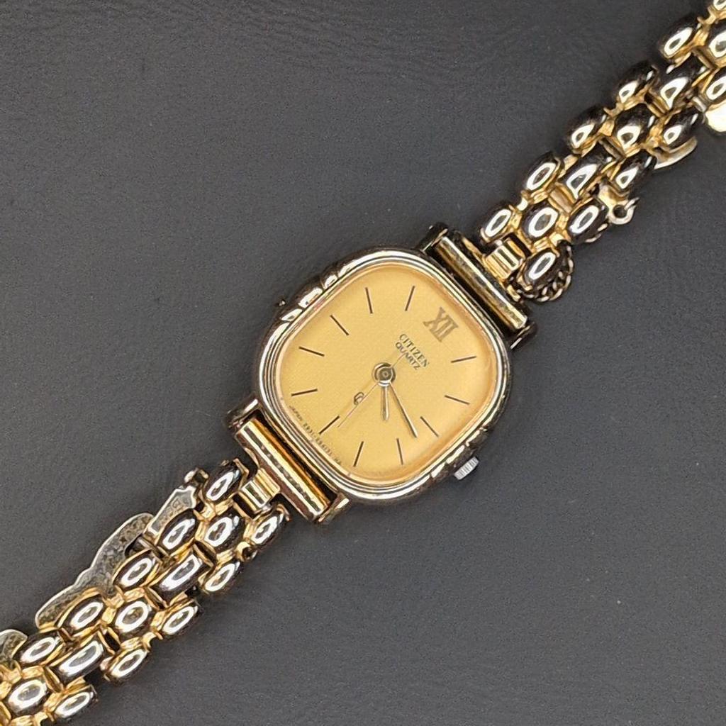 Used CITIZEN Ladies Watch Vintage Working Condition 2931-292740