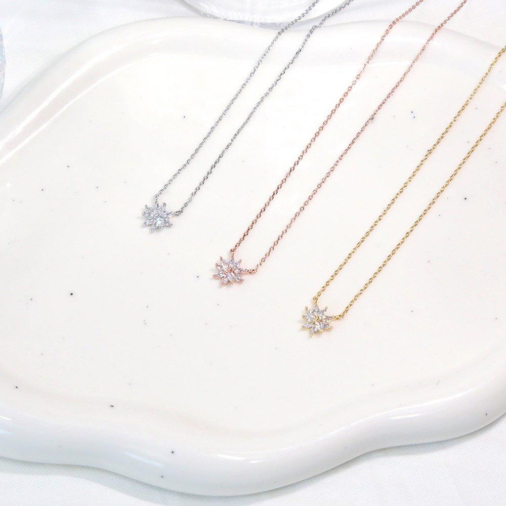 Dieuamour Kara Necklace