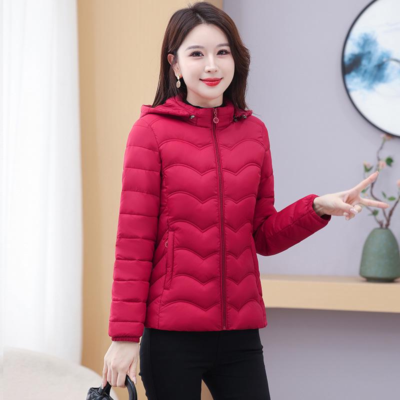 

Женское приталенное пальто с хлопковой подкладкой 2025 – Короткое, Легкое, Теплая Зимняя Верхняя Одежда 6XL красный