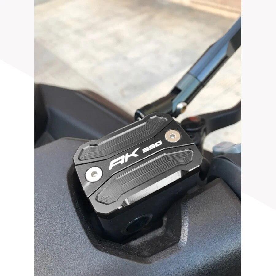 Brand new AK550 Front Brake Fluid Reservoir Cover Cap For KYMCO AK550 AK 550 2017- Fuel cap Cover Motorcycle CNC Accessories