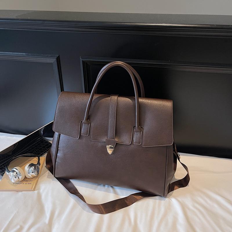 

New high-end messenger bag women s hand-held tote bag commuter briefcase messenger bag темно-коричневого