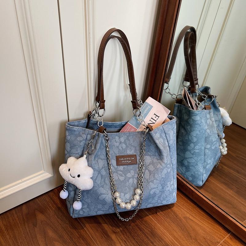 

2025 summer new Korean version casual commuter shoulder bag women s fashion loose underarm bag niche tote bag синий