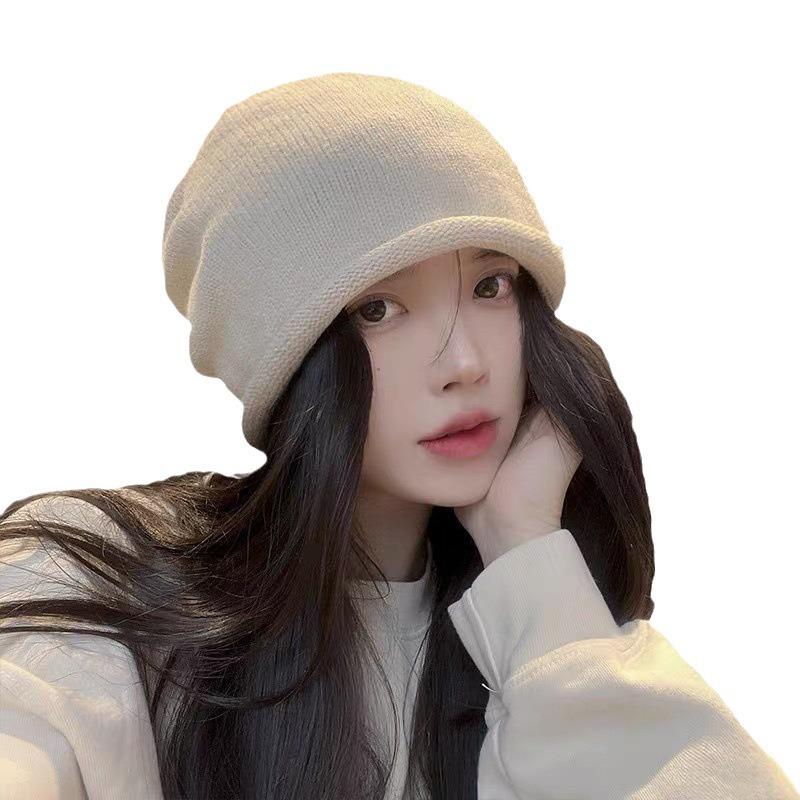 Women's Woolen Slouchy Beanie - Warm, Knitted for Large Head, Ideal for Autumn/Winter