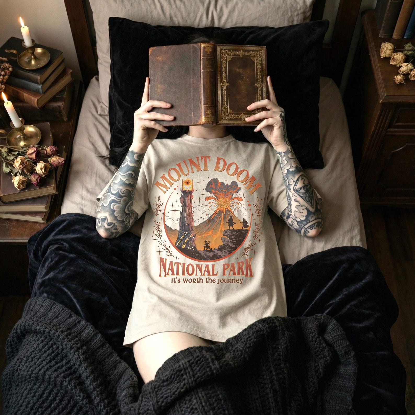Mount Doom National Park T-Shirt | Comfort Colors Vintage Park Tee M
