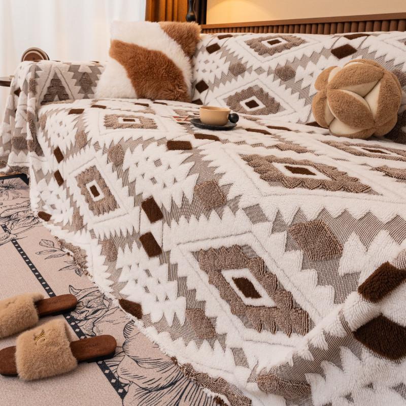 Winter Comfortable Sofa Towel Warm Thick Plush Non-Slip Home Couch Protector Anti Cat Scratch Seat Pad for Living Room Decor