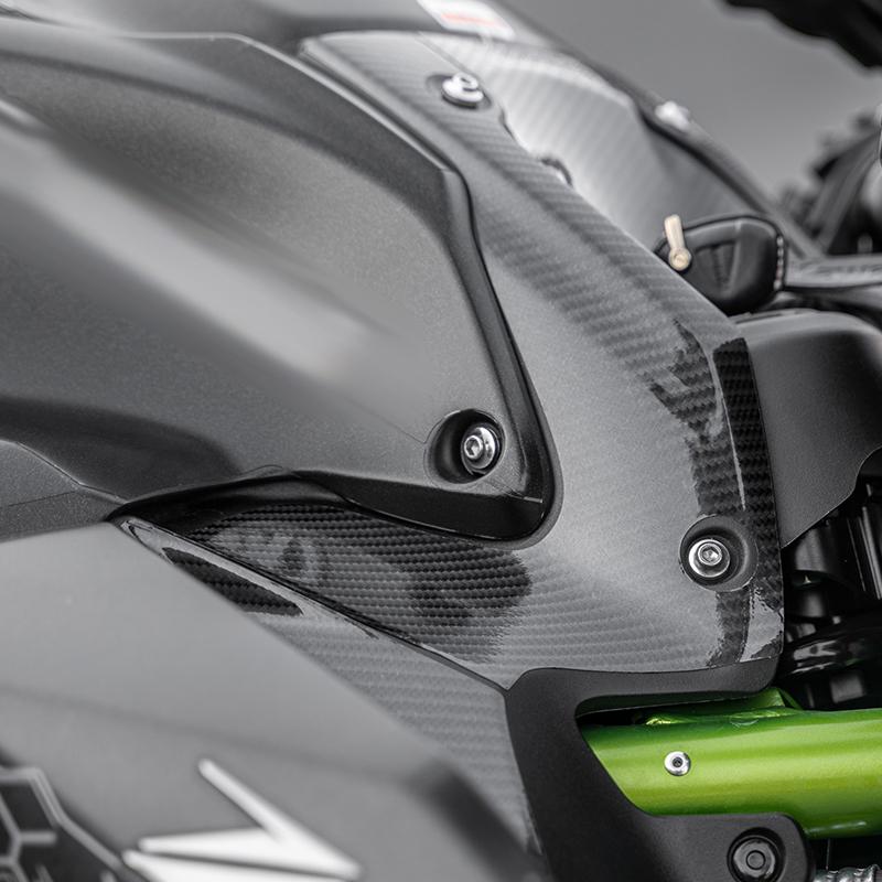 For Kawasaki Z900 Carbon Fiber Body Graphic Decals Waterproof Anti-Scratch Protective Stickers Motorcycle Accessories