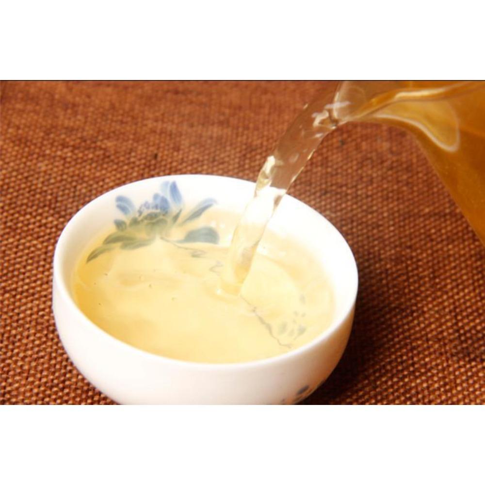 Yunnan 357g Raw Pu-erh Tea Cake Lao Ban Zhang Ancient Tree Pure Tea