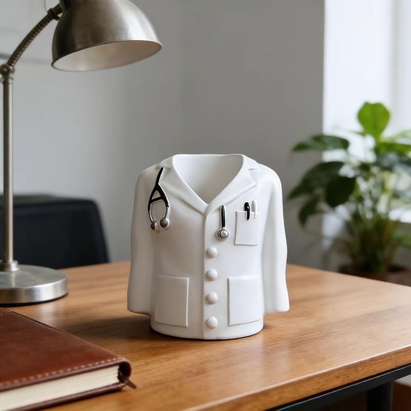 1pc Creative Doctor's Coat-Shaped Pen Holder, Medical Theme Desktop Organizer, Home and Office Desk Decorative Pen Cup