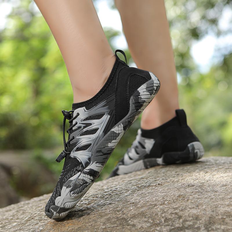 Men's Quick Drying Water Sports Shoes Barefoot Breathable Wading Sneakers Slip-on Aqua Shoes Pool Beach Surfing Swimming