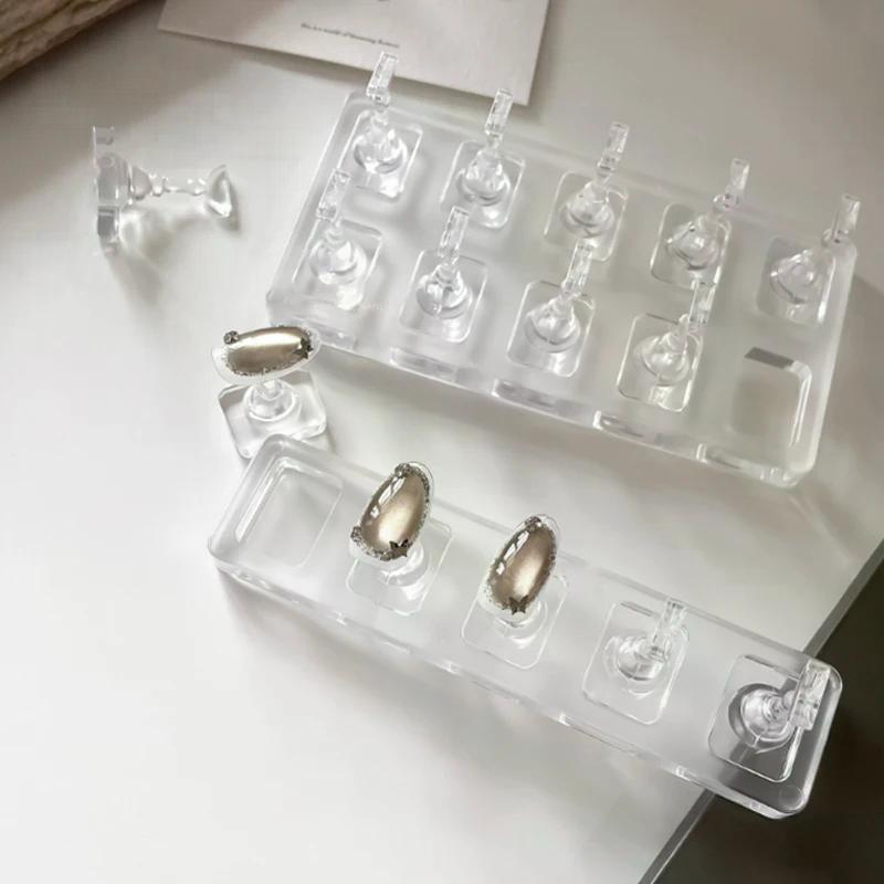 5 Grid Non-Magnetic Acrylic Nail Stand False Nail Display Stand Tips Holder For Cat Eye Gel Press On Nails Display Rack Practice
