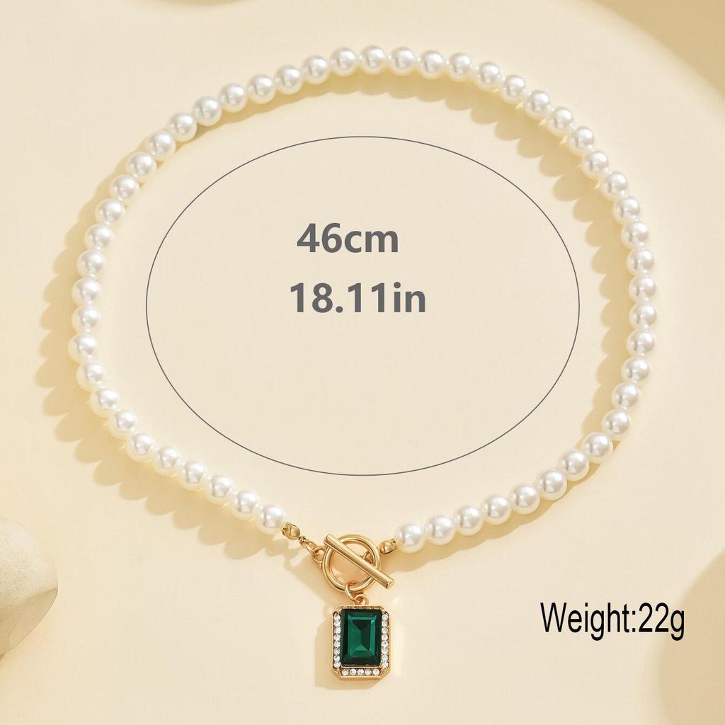 Versatile European & American Fashion Beaded Imitation Pearl Necklace with Emerald Pendant